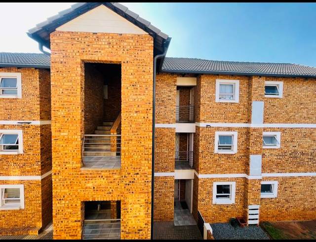 2 BEDROOM APARTMENT FOR SALE IN DINWIDDIE